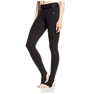 Black nike leggings